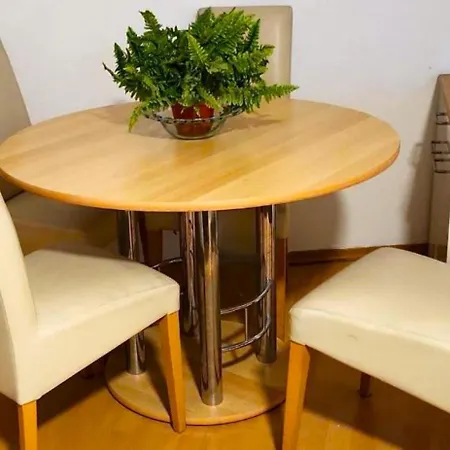 68 Qm # Für Alles&für Jeden # # Etage 4 # Aufzug # Hochhaus Mönchengladbach